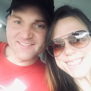 Meet your Posher, Leslie